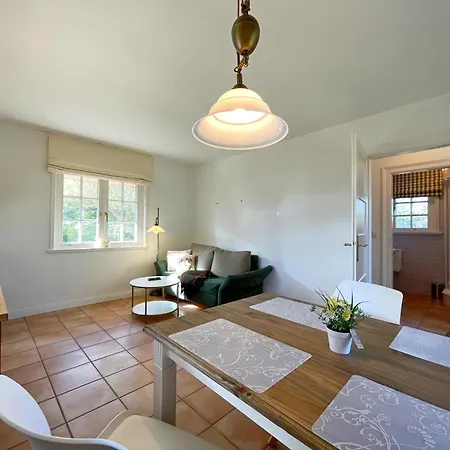 Reetdachhäuschen Lütt In Ferienhaus *