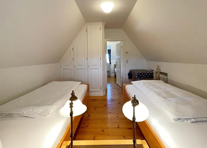 Reetdachhaeuschen Luett In Casa de Férias Kampen